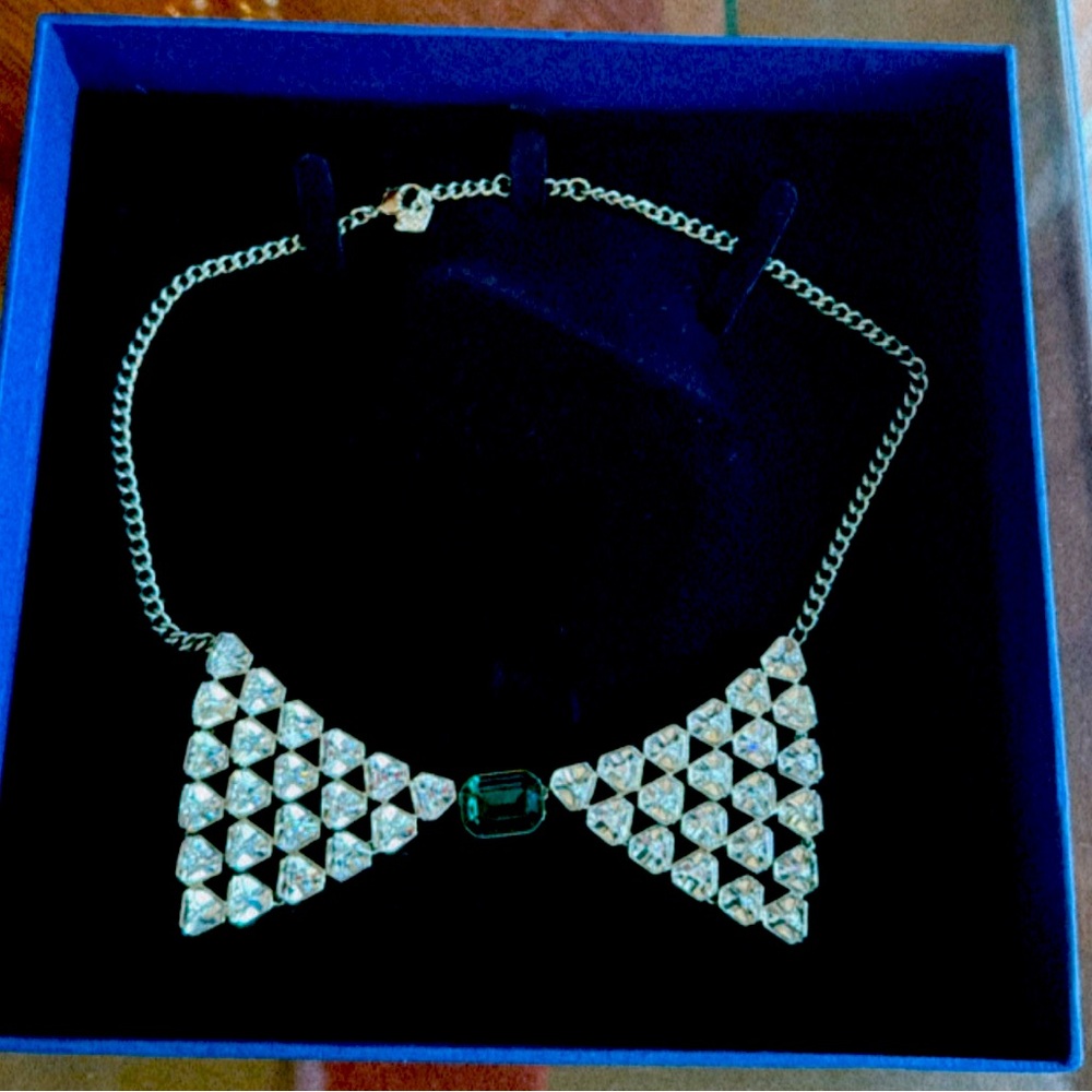 Swarovski bow tie necklace